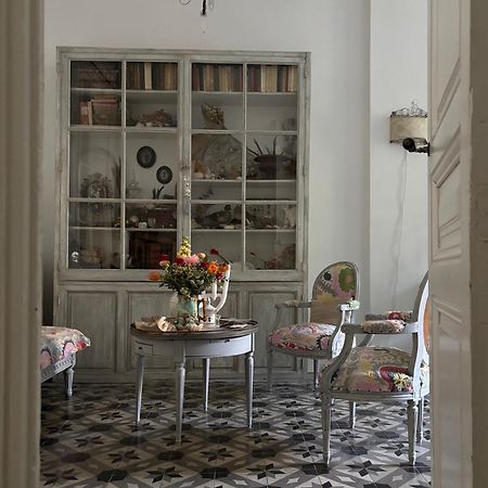 Le Logis Blanc Bed&Breakfast Coursan エクステリア 写真
