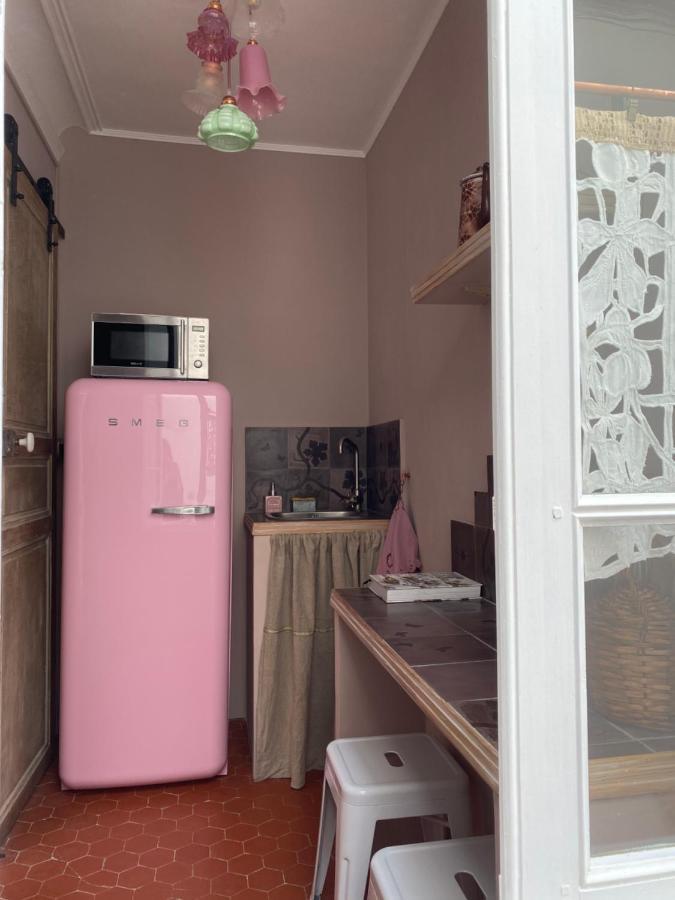 Le Logis Blanc Bed&Breakfast Coursan エクステリア 写真